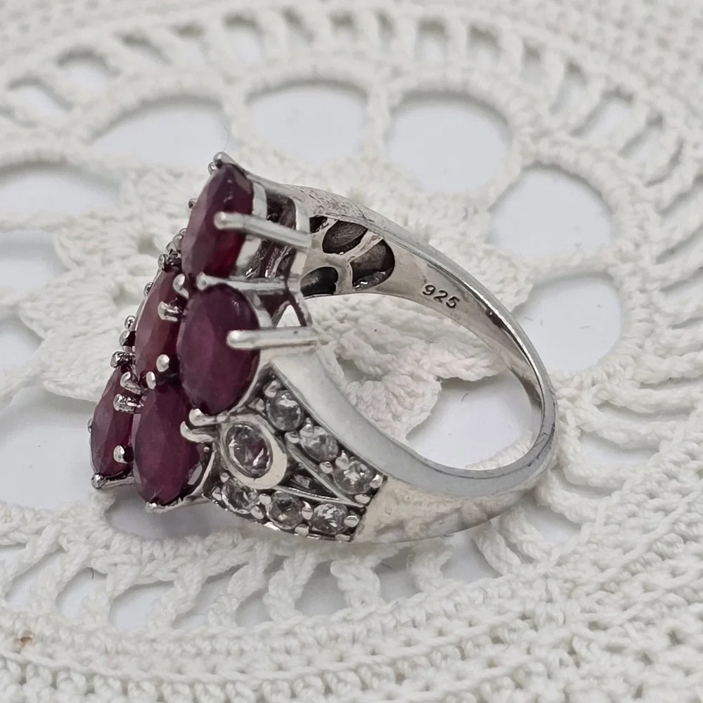 925 Cluster Ring Sterling Silver Red Colored Gemstone Flower Size 5